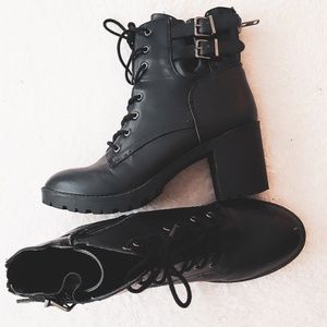 Steve Madden leather boots